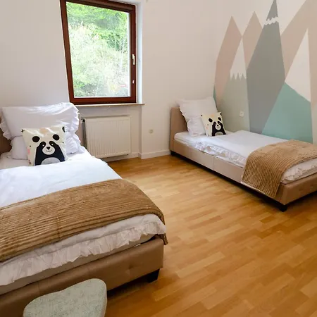 Apartment Mosel Harmonie Fuer Familien *