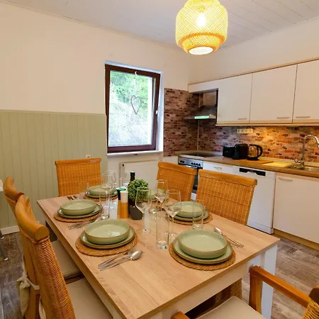 Apartment Mosel Harmonie Fuer Familien *